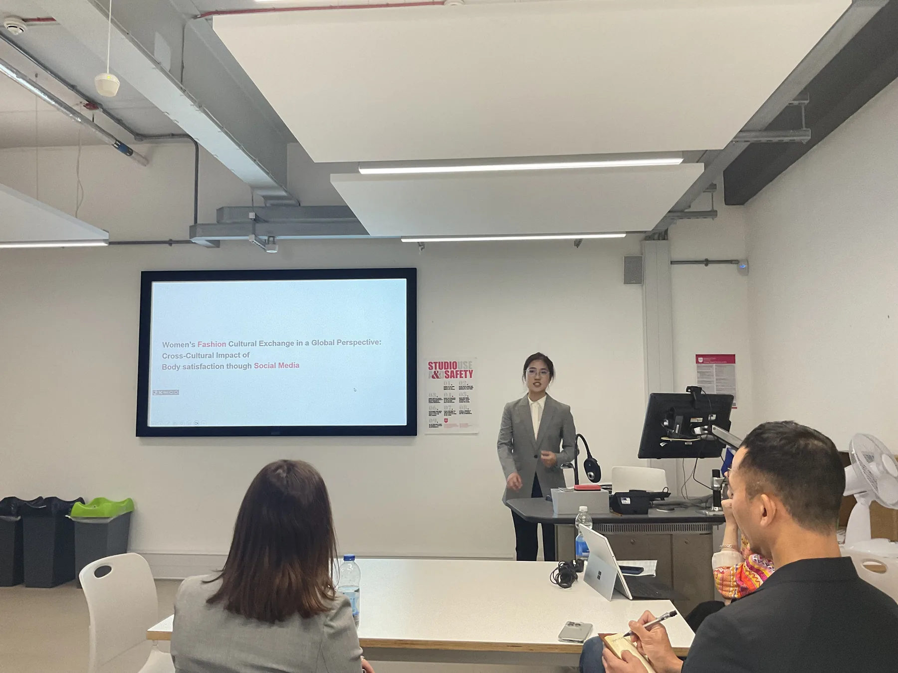 Isabella 在诺丁汉特伦特大学峰会发言